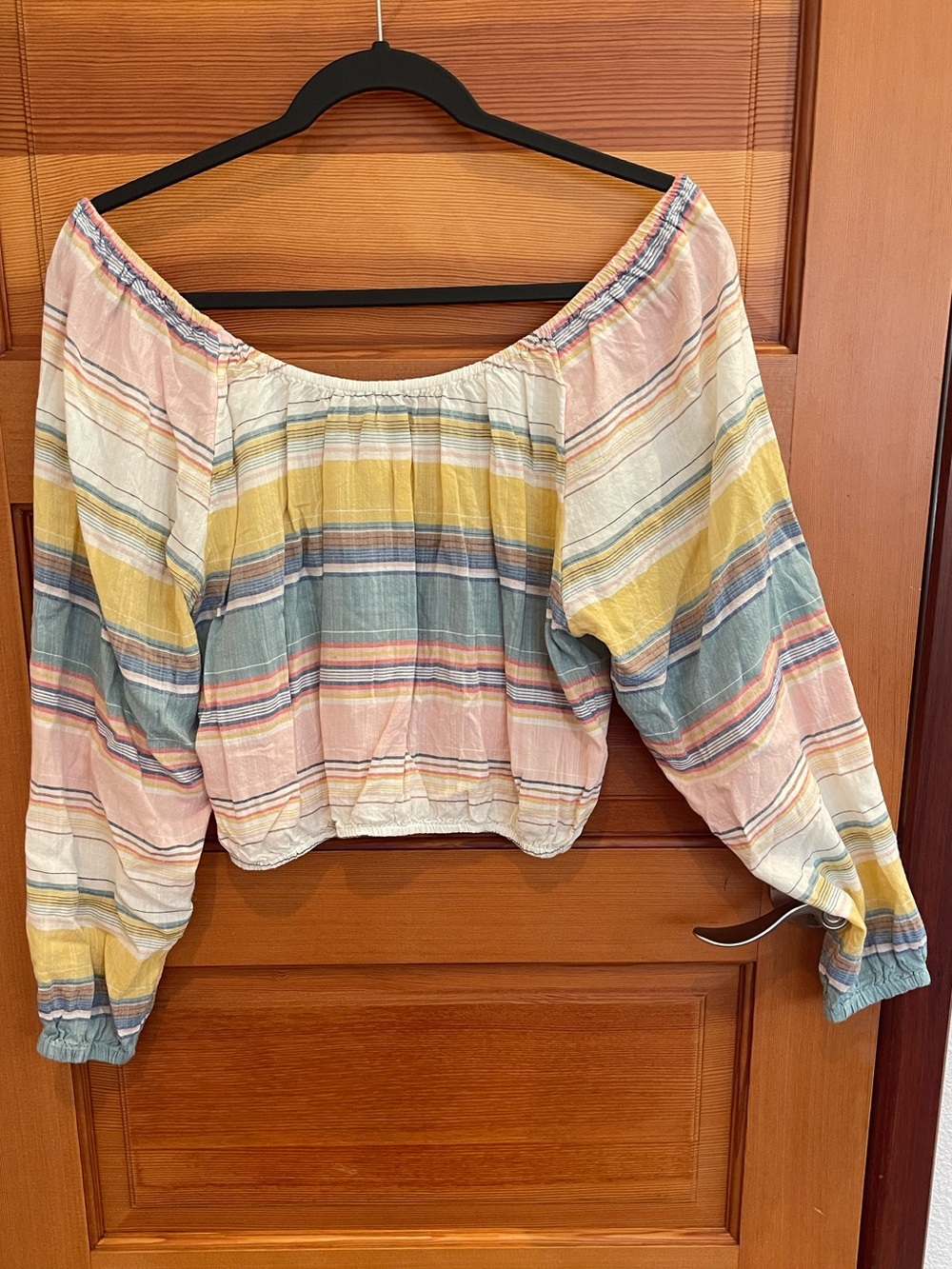 O'Neill Multicolor Striped Off-Shoulder Peasant Top - EUC - Large